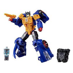 Transformers Prime Wars Trilogy Power of the Primes Punch-Counterpunch Deluxe Action Figure new selling for only $70
