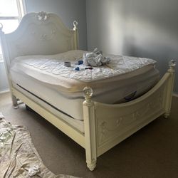 Disney Bedroom Collection Bed And Dresser ( Read Description )