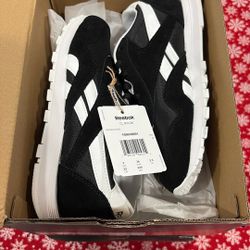 Reebok Size 3 Kids New !!!! With Tags 