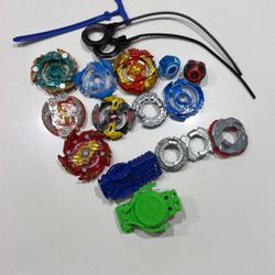 BEYBLADE LAUNCHER with RIP CORD LAUNCHER 18 pieces 