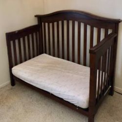 Bonavita Convertible Crib And 2 Dressers