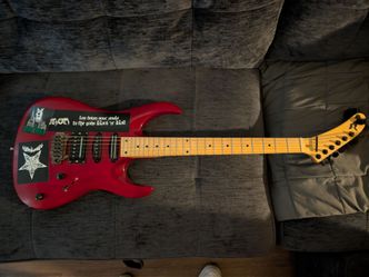 "Di'Marzzio Crunch Lab" clones, Guitar Madness