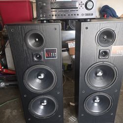 Home Reciver With 2 Speakers 12 Inch X2 