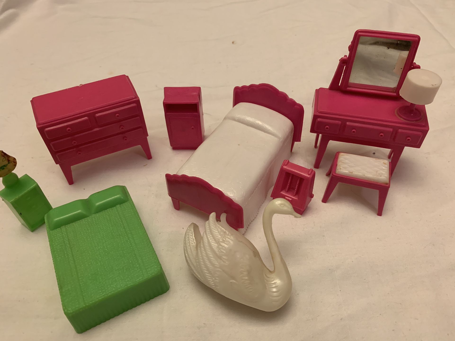 Dawn doll outlet furniture