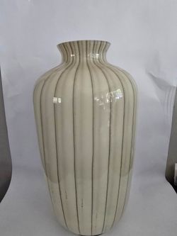 Large vase uranium coating