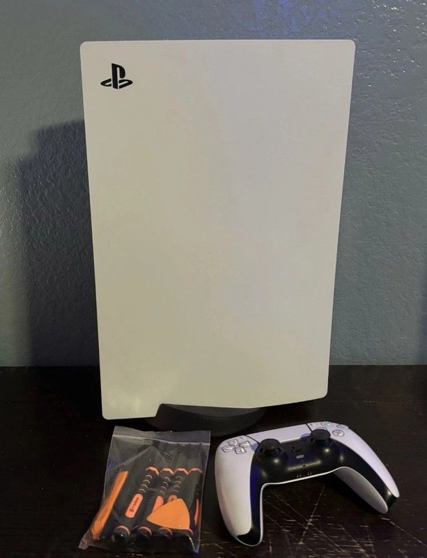 Used SONY PS5 Disc Version !