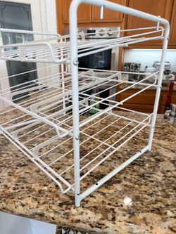 Cann food rack