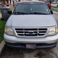 2000 Ford F-150 169,000 mi