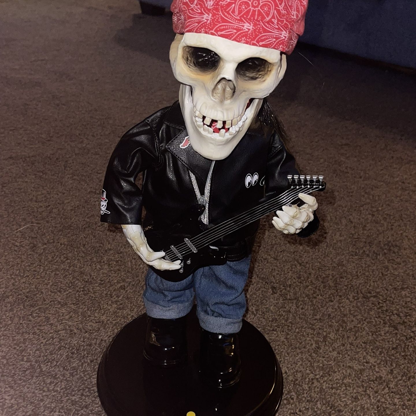 Gemmy Industries Corp. Skeleton Bandana Guitar ZZ Top La Grunge