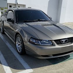 2001 Ford Mustang