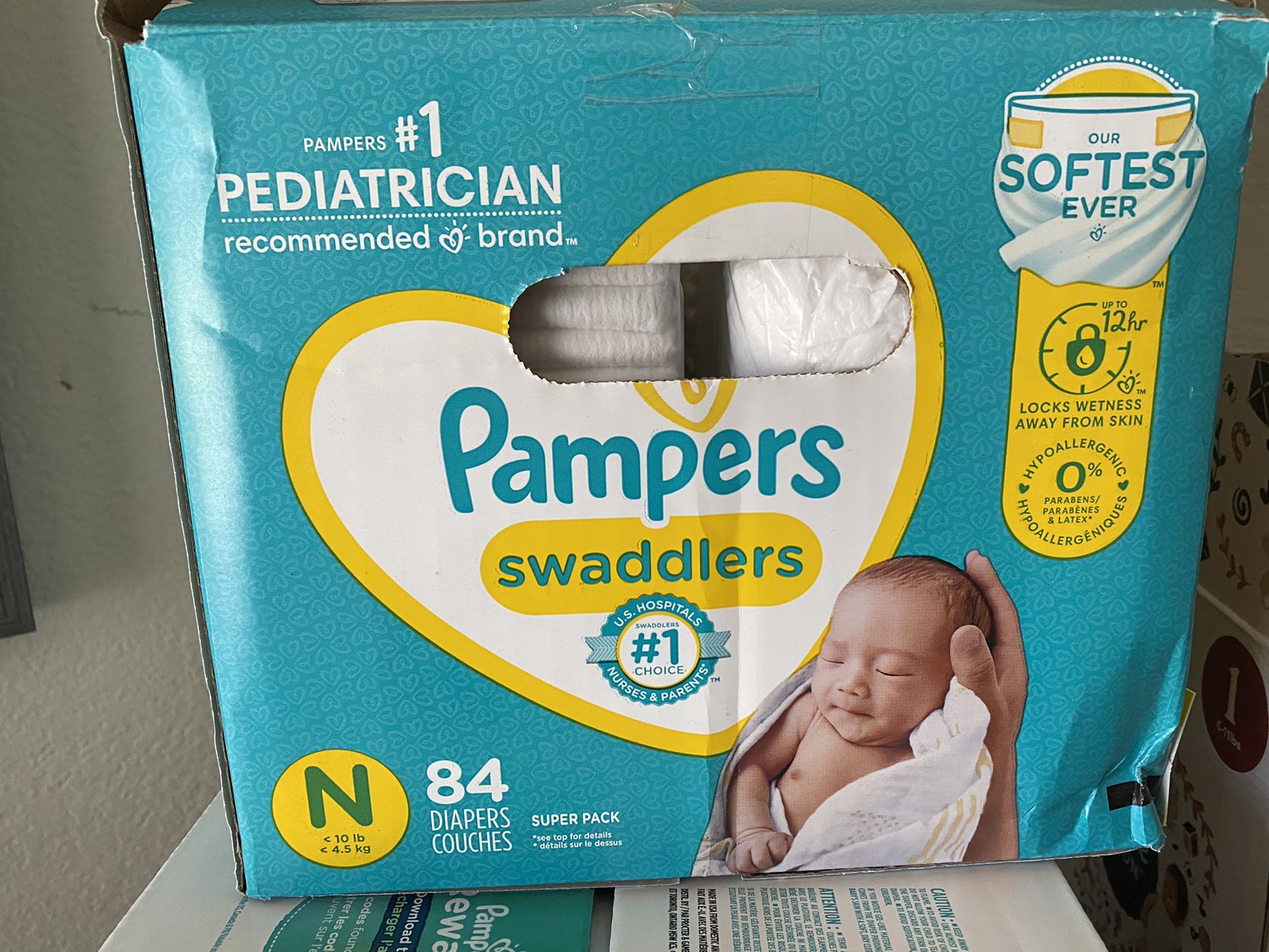 Pampers Swaddlers Newborn Bundle