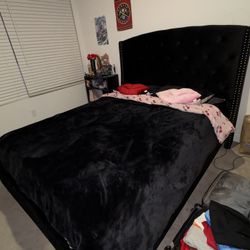 Bed Frame With Mattress 