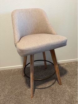 Swivel Stool - Counter Height - $65