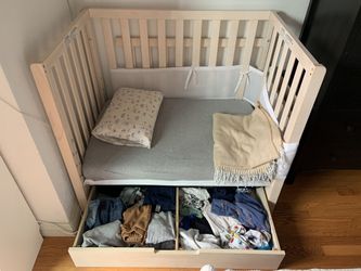 Mini Crib