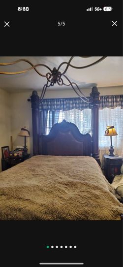 Queen bed