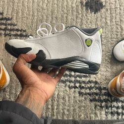 Jordan 14 Chartreuse 