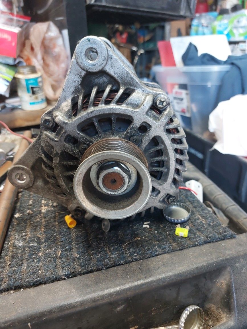 Used Alternator For 2017 Nissan Versa Note ,