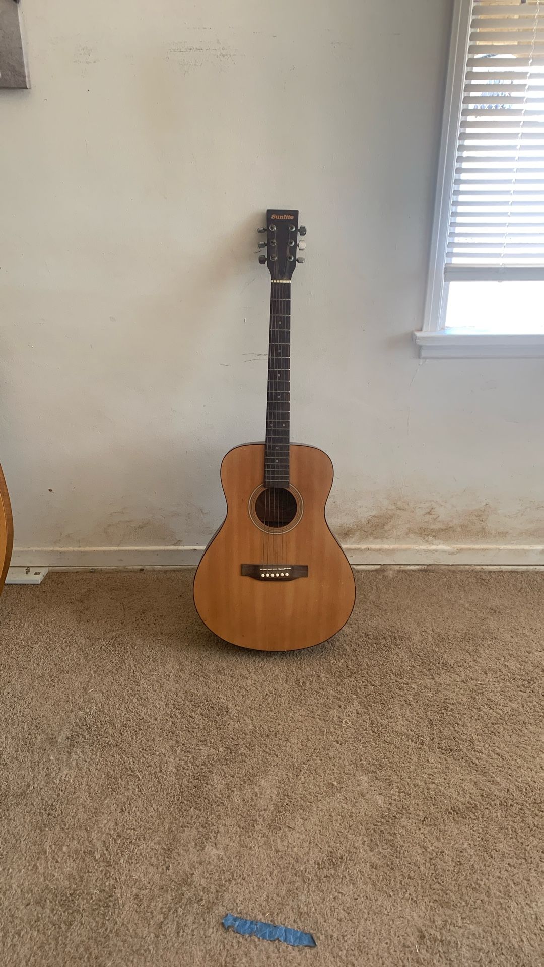 Sunlight Guitar 