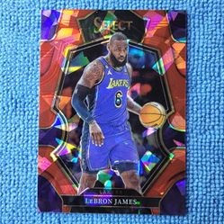 2022 Select LeBron James Premier Level Red Cracked Ice #126 LA Lakers