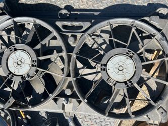 03 Chevy Tahoe electric fans