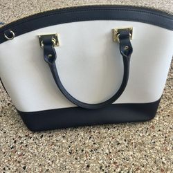 Women’s Handbags