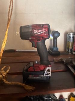 Milwaukee M18 Impact