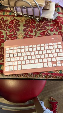 PINK KEYBOARD