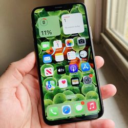 iPhone XS Unlocked