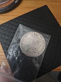 1882 silver dollar CC (Carson City)