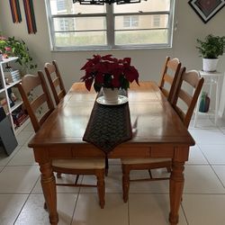 Solid Wood Dining Table /Chairs