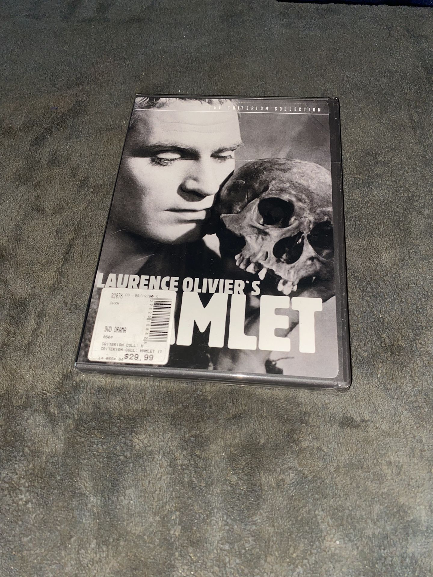 Black And White: Hamlet DVD. New