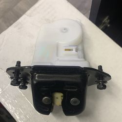 Lift gate Lock Assembly For 18-20 Rogue