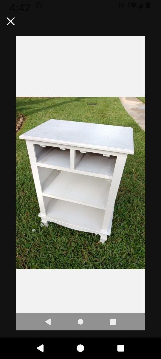 3 Shelf Cabinet