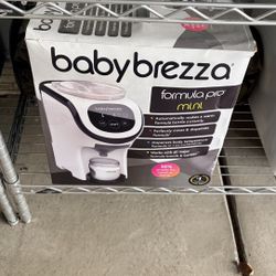 Baby Brezza Formula Pro mini