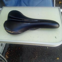 Wtb rocket saddle