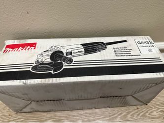 Makita GA4530 angle grinder