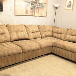 ⭐ Tan Sectional Modern Freshly Cleaned + Free Delivery