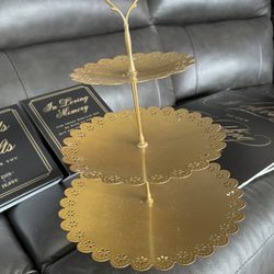 Gold Cupcake / Dessert Stand
