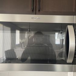 Whirlpool Microwave 