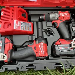 Milwaukee Hammer Drill And Impact Driver