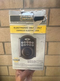 Defiant Electronic Keypad Deadbolt – Aged Bronze – New (Open Box)