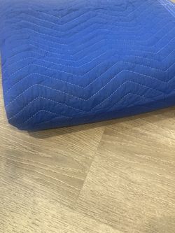 Moving blankets