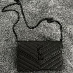 Black Purse