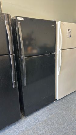 Black whirlpool glossy finish  fridge