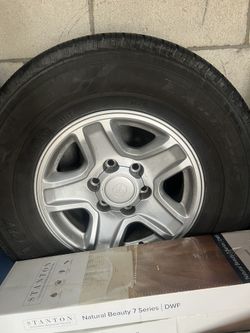 set of five wheels and rims 4 runner