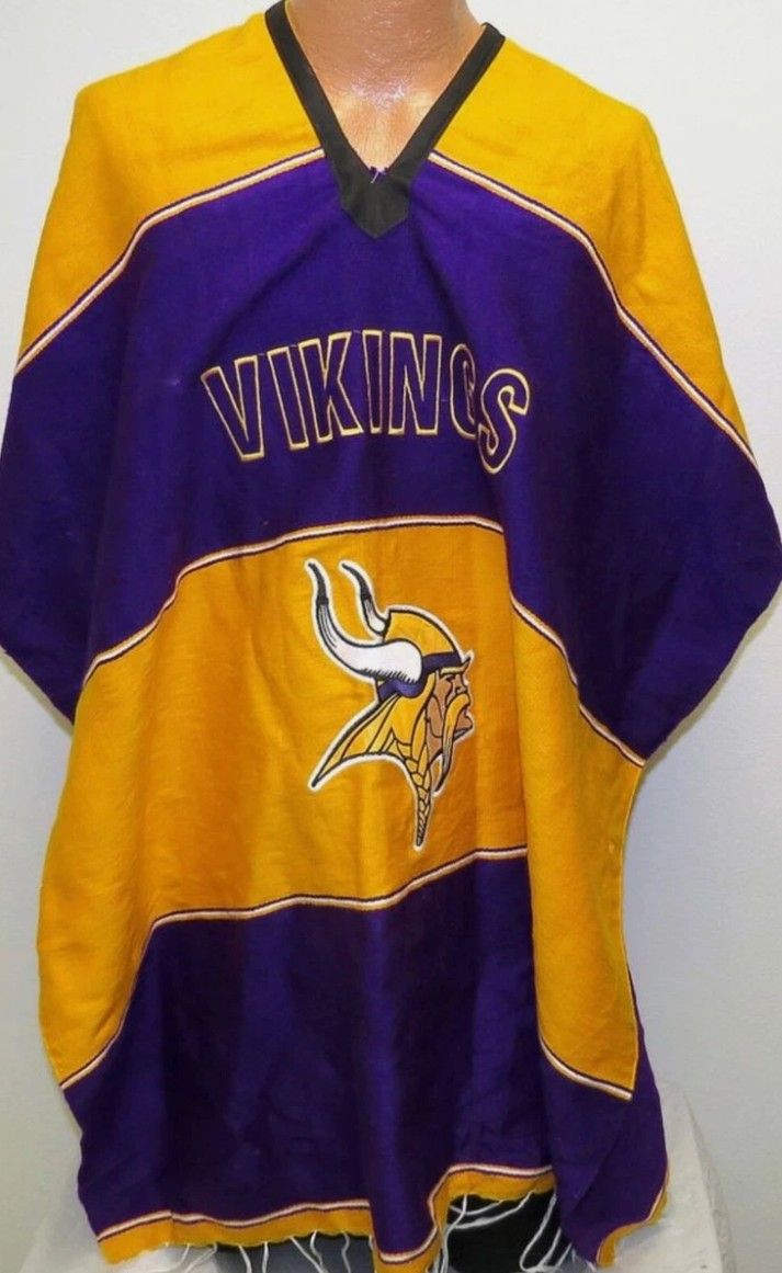 NFL Minnesota Vikings Poncho, Unisex.