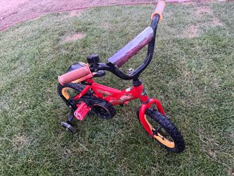 Toddler bike with training wheels