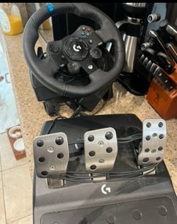 Logitech g923 Xbox steering wheel
