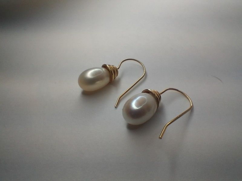 14k Gold Pearl Drop Earrings