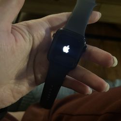 2nd Generation Apple Watch SE